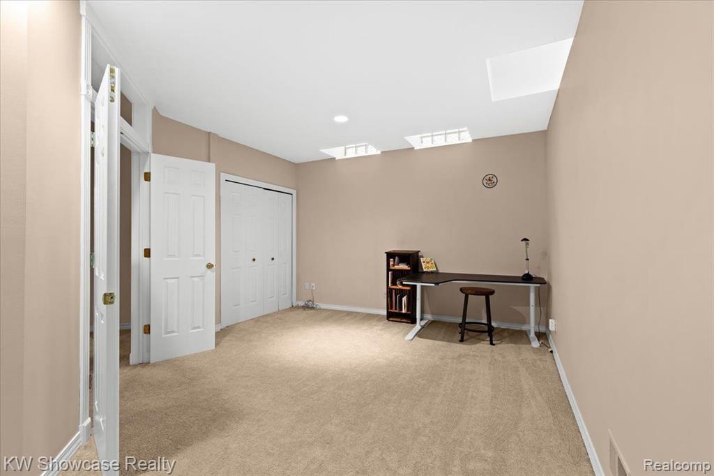 595 E COMMERCE Street, Milford, MI 48381 — Photo 23