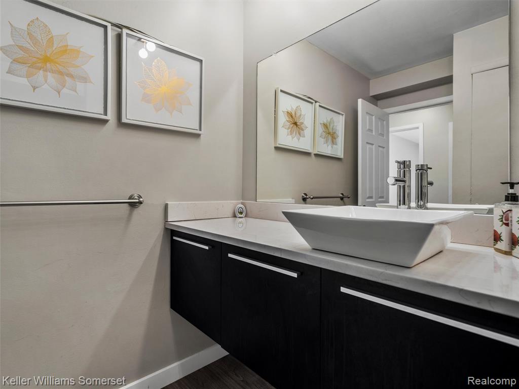 773 E Fox Hills Drive, Bloomfield Hills, MI 48304 — Photo 15
