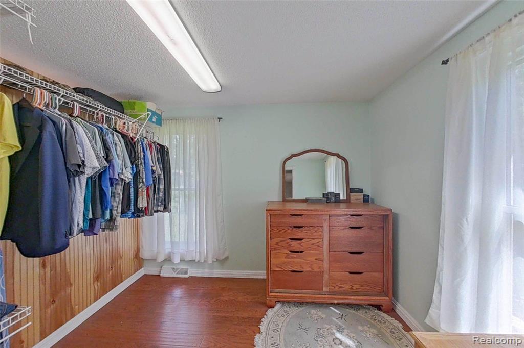 5920 CAMPBELL CORNERS Drive, Howell, MI 48855 — Photo 14
