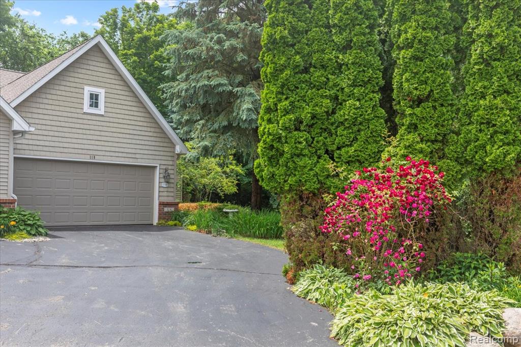 118 Fox Hollow Drive, Metamora, MI 48455 — Photo 44