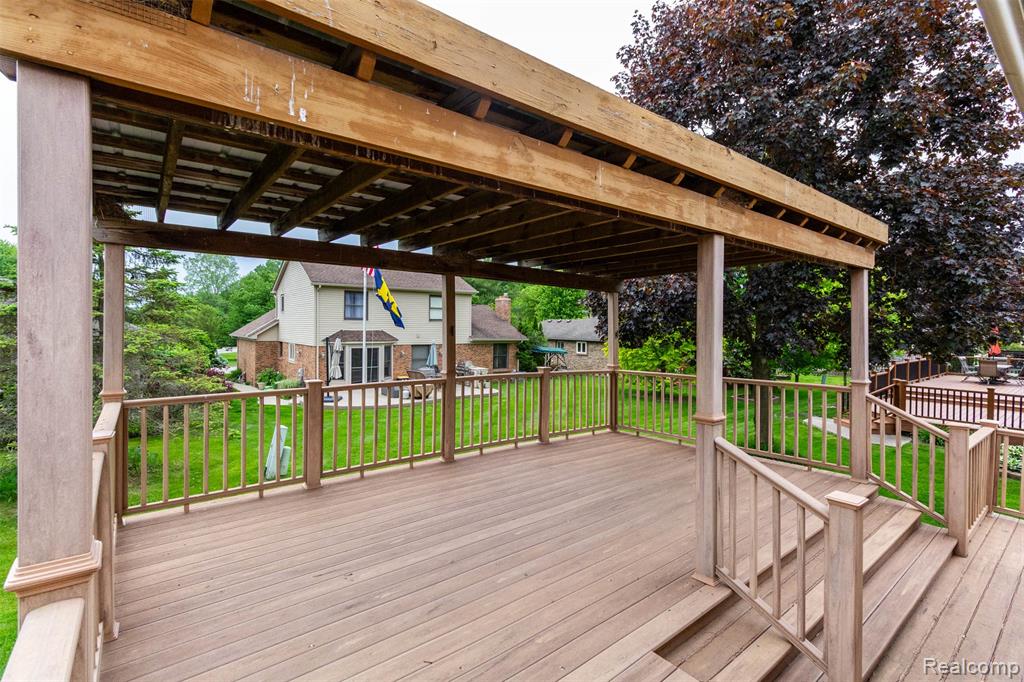 53395 Andrew Circle, New Baltimore, MI 48047 — Photo 38