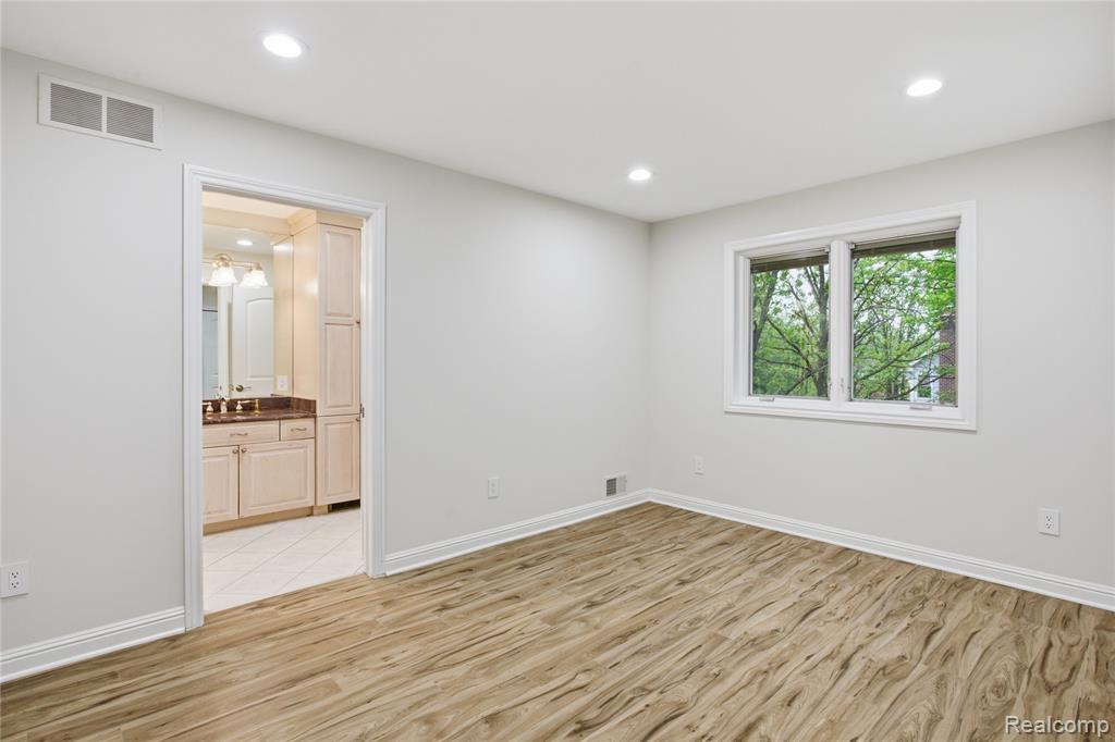 46500 Ryan Road, Utica, MI 48317 — Photo 26