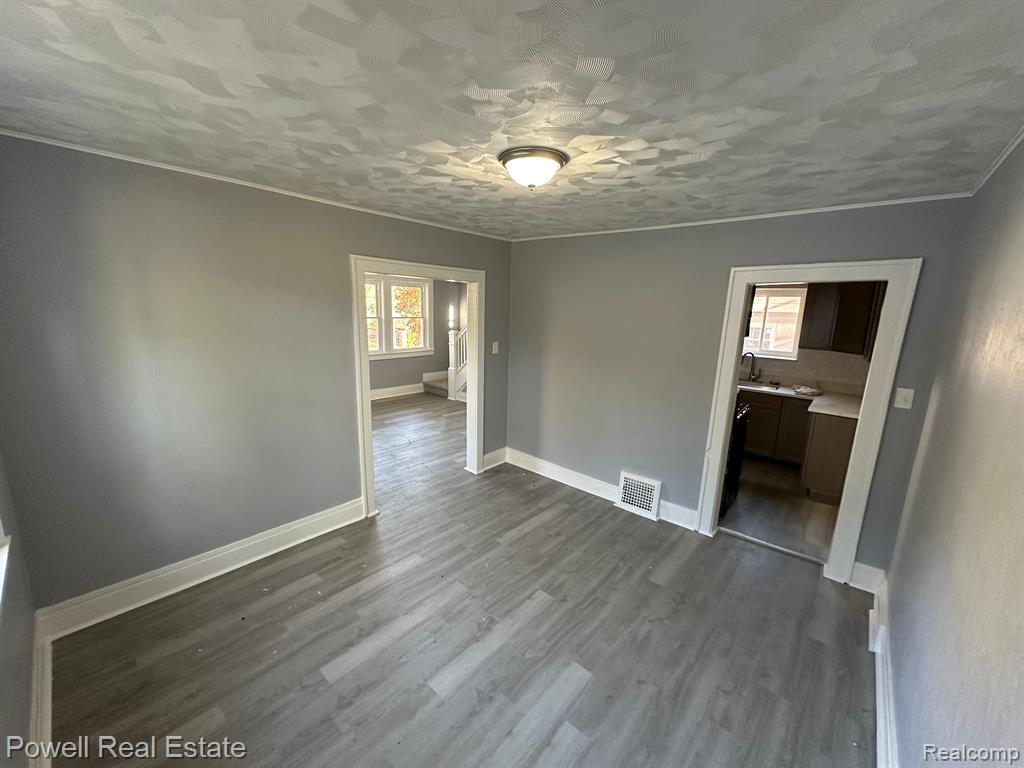 54 NELSON Street, Pontiac, MI 48342 — Photo 9