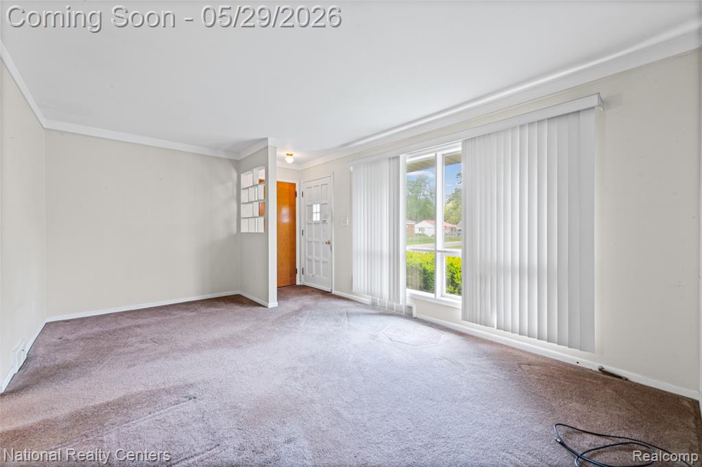 33565 John Hauk Street, Garden City, MI — Photo 2