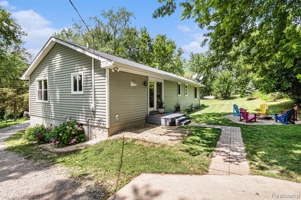 4445 Angels Pass, Pinckney, MI 48169 — Photo 26