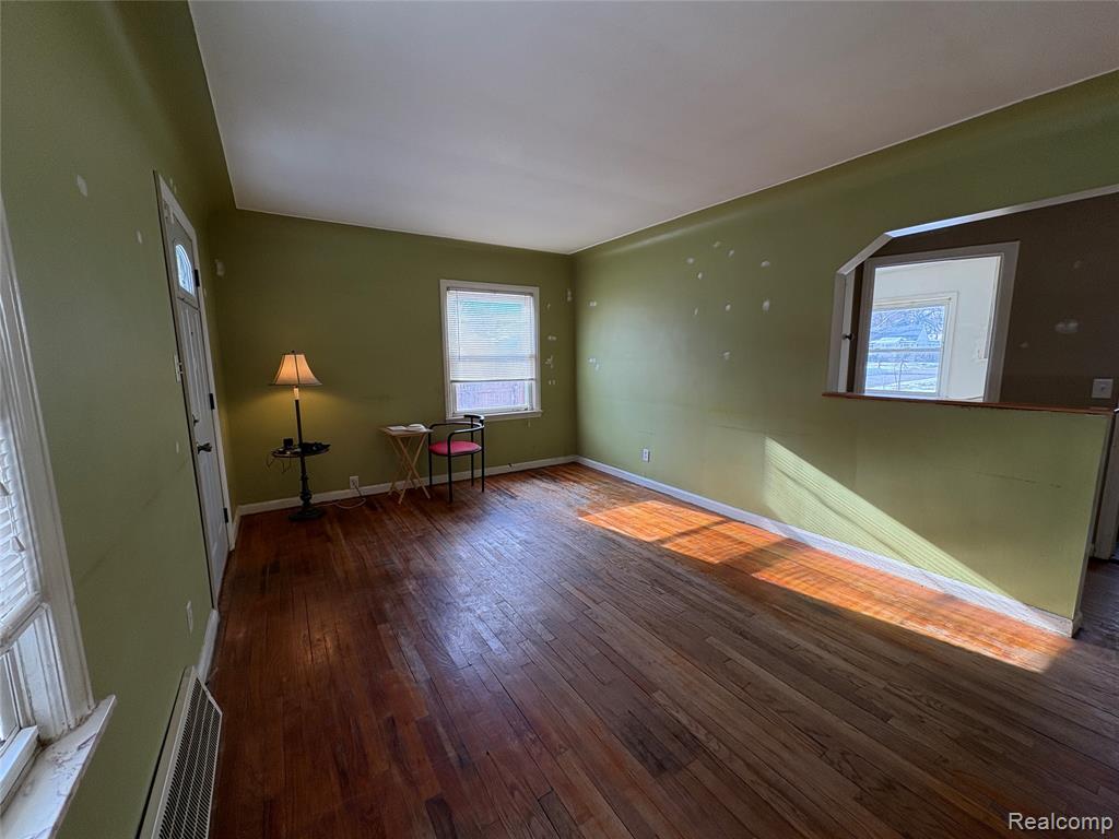 4216 Syracuse Street, Dearborn Heights, MI 48125 — Photo 5