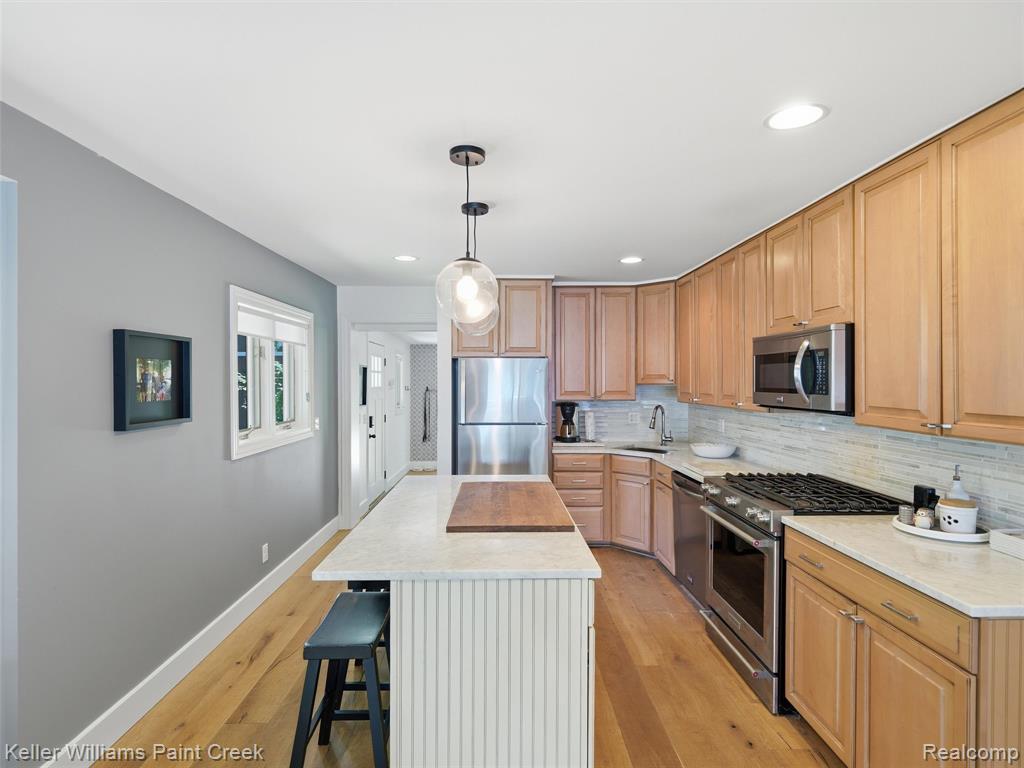 10435 Spring Street, Fenton, MI 48430 — Photo 14