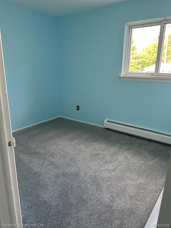 8105 HUNTINGTON Street, 4, Westland, MI — Photo 6