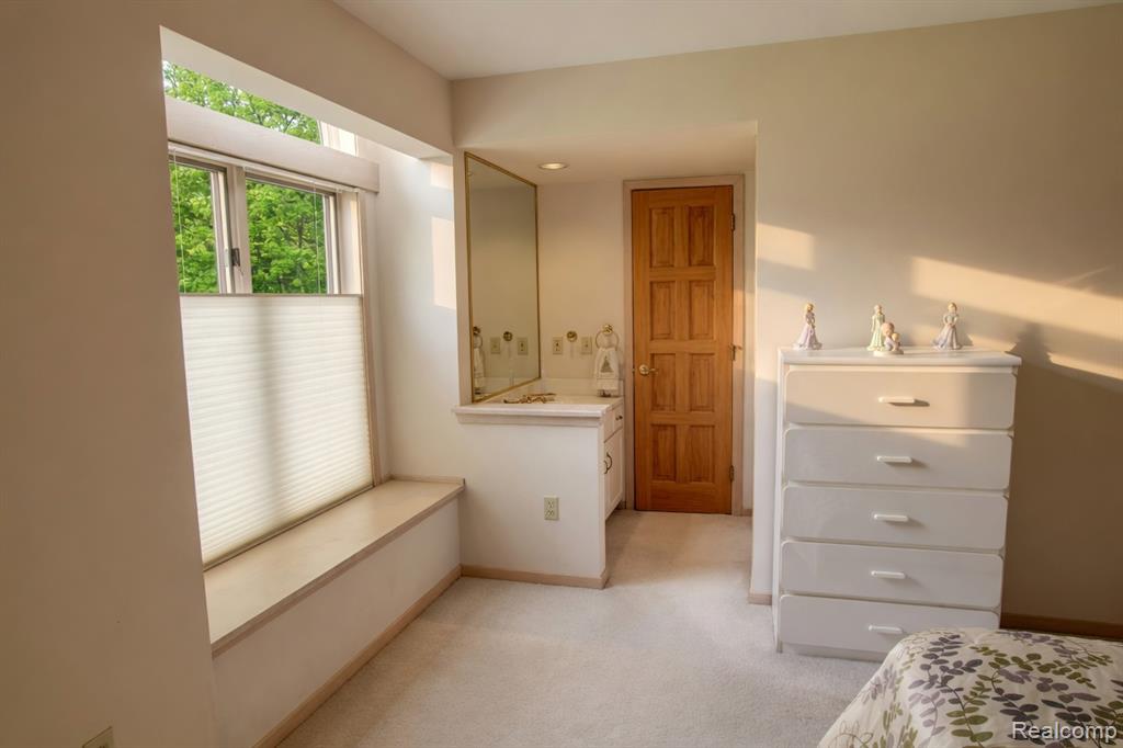 1305 Kings Pointe Road, Grand Blanc, MI 48439 — Photo 62