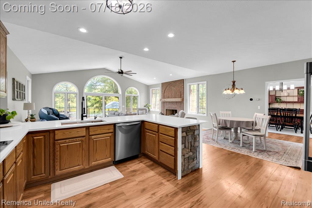 9438 Deer Creek Court, Brighton, MI 48114 — Photo 14