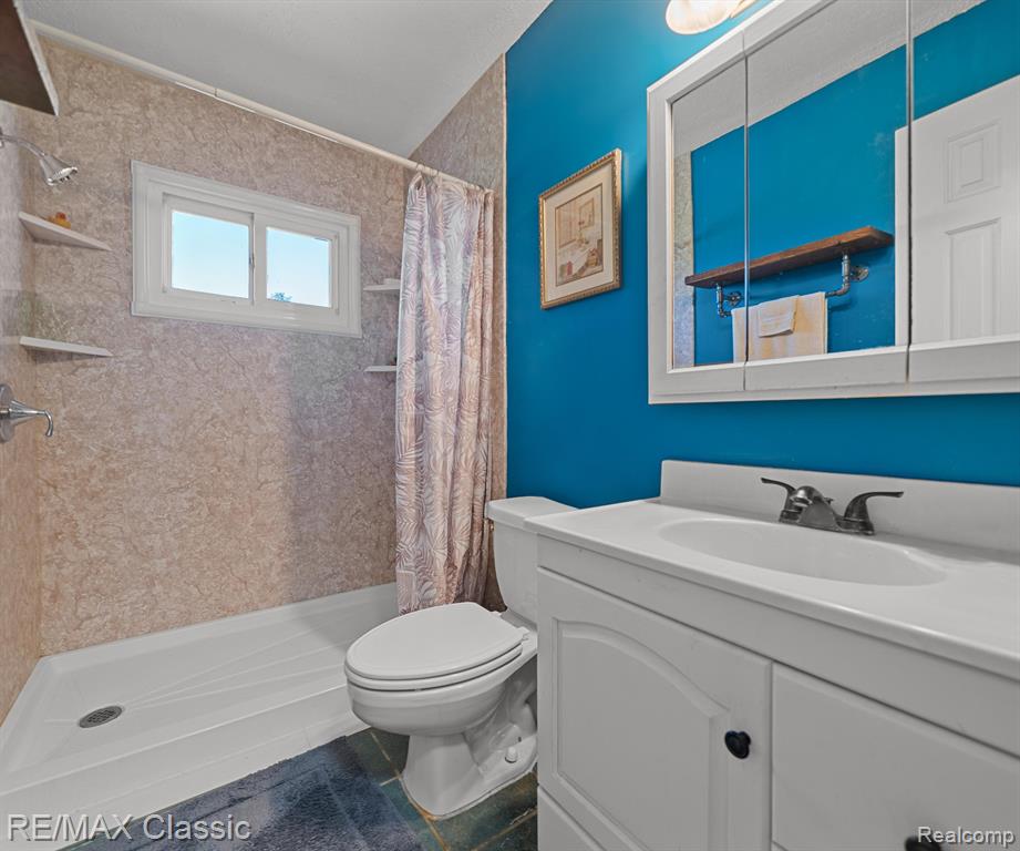 11589 OWOSSO Road, Fowlerville, MI 48836 — Photo 27