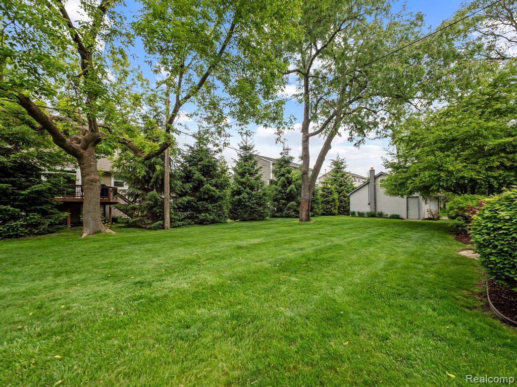 8380 COOLEY BEACH Drive, White Lake, MI — Photo 37