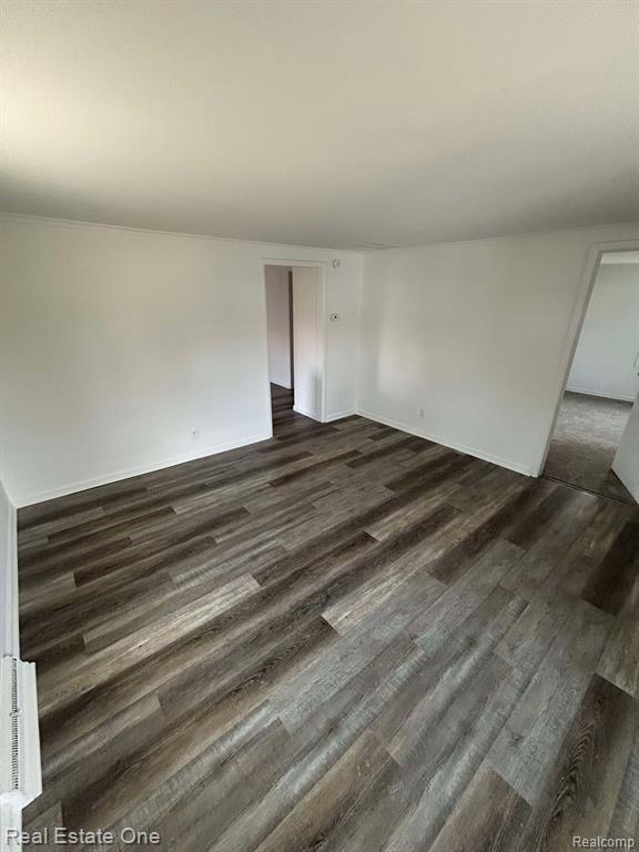 6044 PEARL Street, Burton, MI 48509 — Photo 9