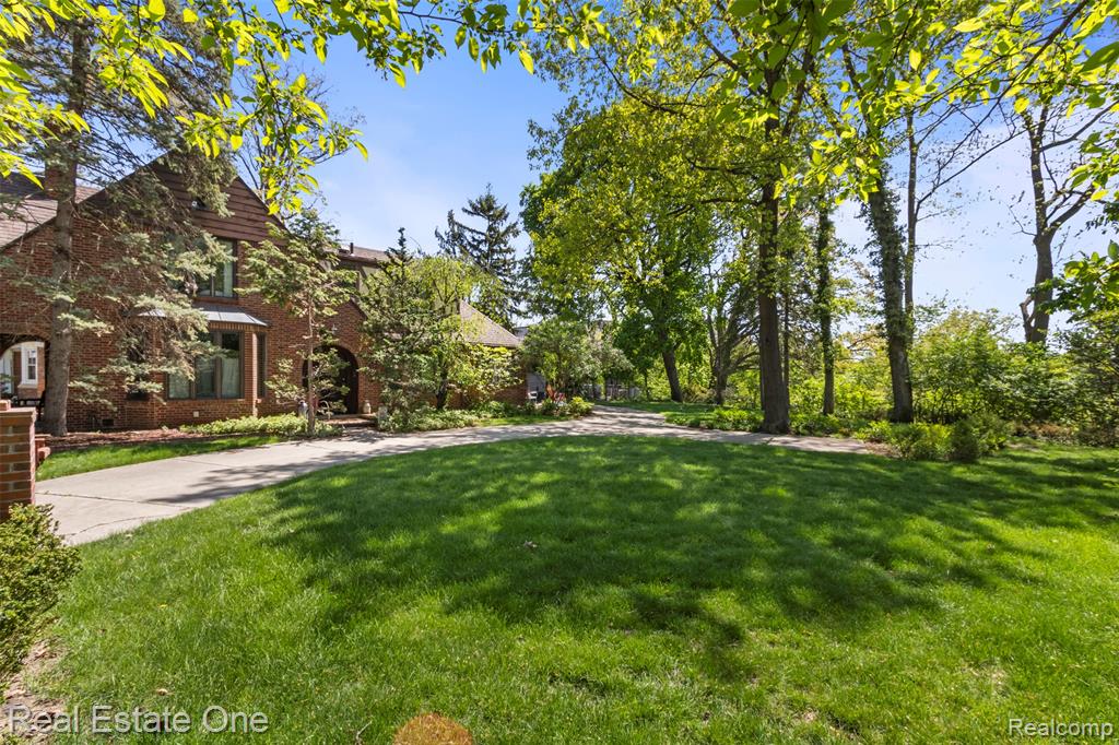 939 S HIGHLAND Street, Dearborn, MI 48124 — Photo 38