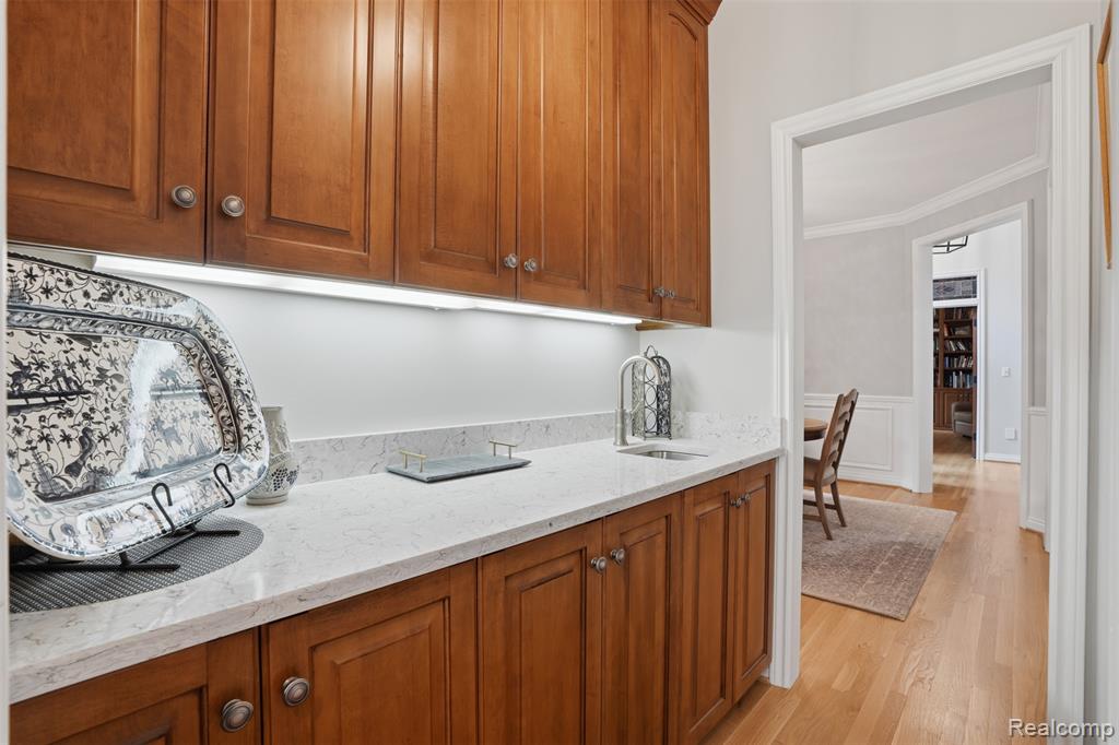 5483 Lake Ridge Drive, Brighton, MI 48116 — Photo 21