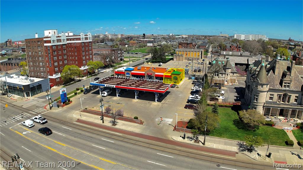 5564 Woodward Avenue, Detroit, MI 48202