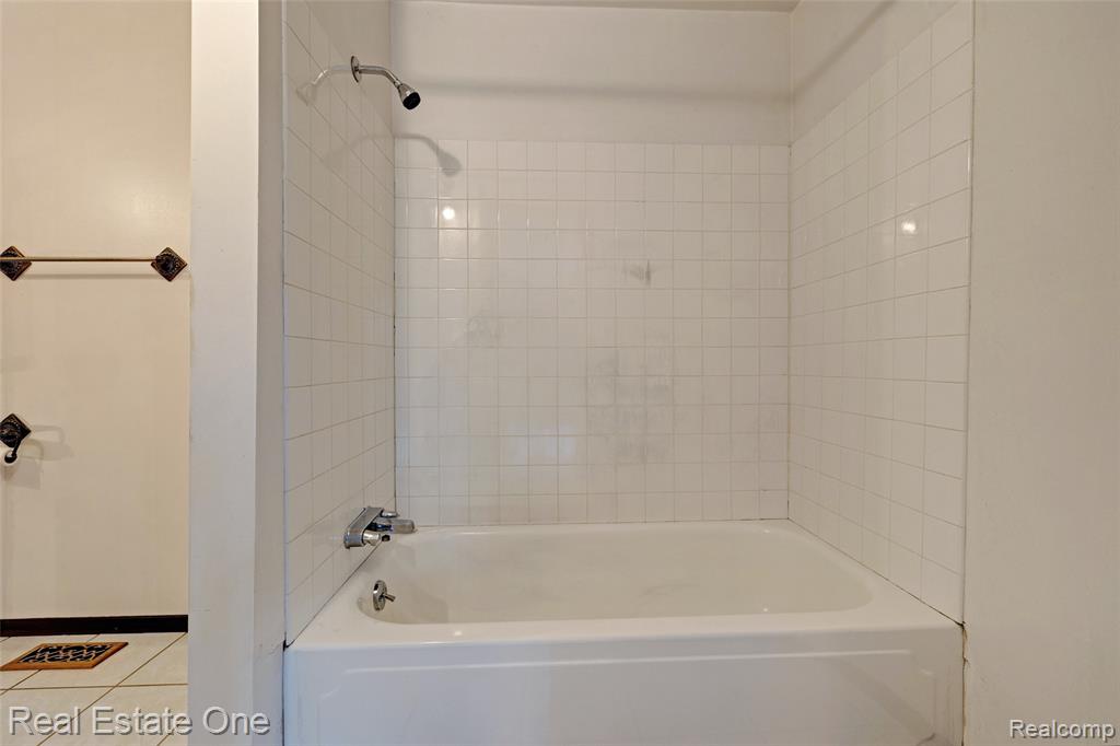 5307 Metamora Road, Metamora, MI 48455 — Photo 34