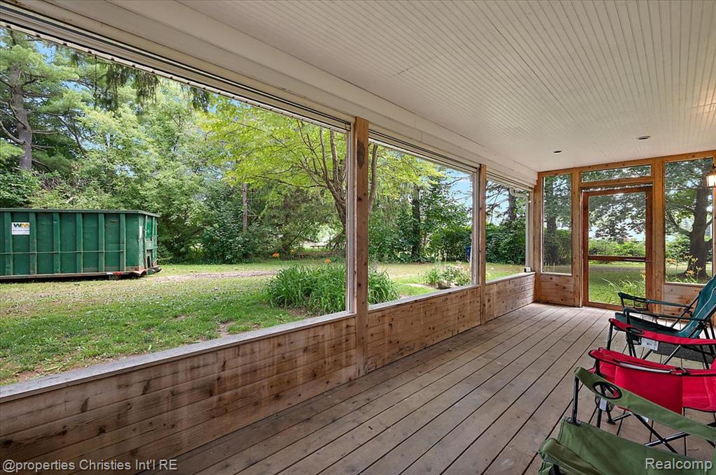 157 E Elmwood, Leonard, MI 48367 — Photo 58
