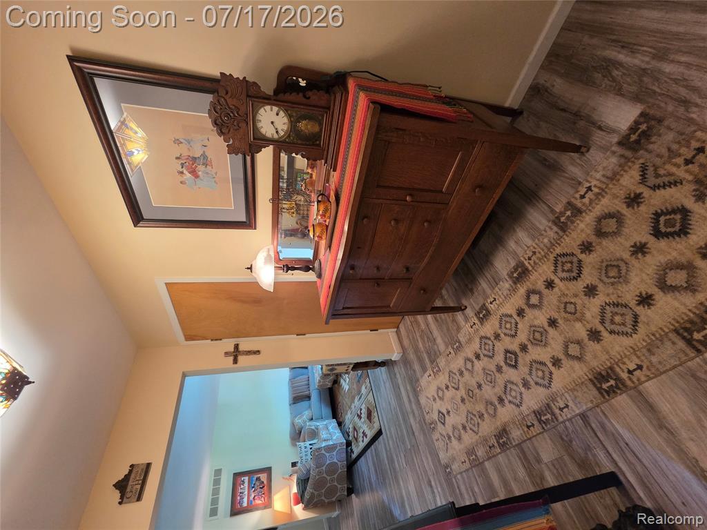 902 Saybrook Drive, Waterford, MI 48327 — Photo 4
