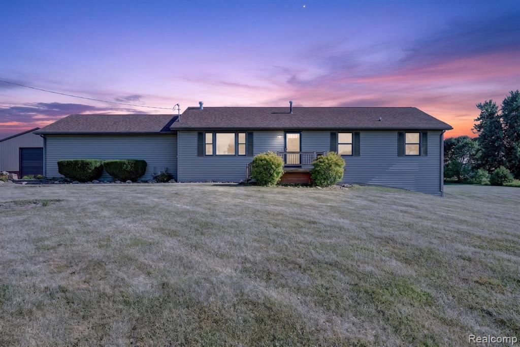 9889 Ditch Road, Chesaning, MI 48616 — Photo 2