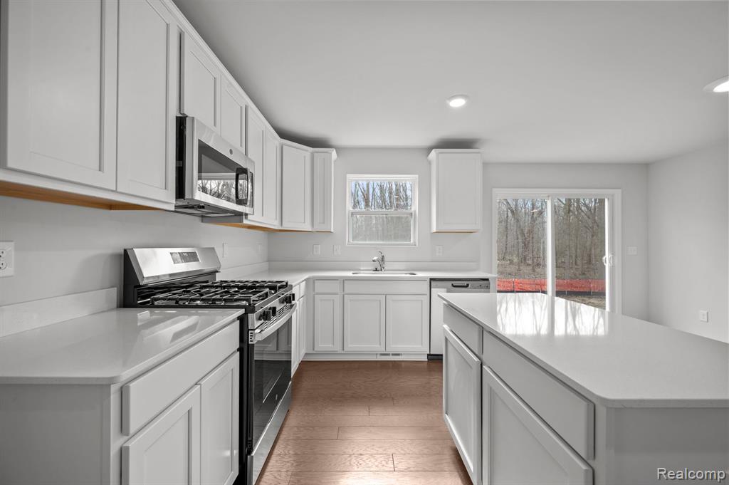 4286 Oak Street, Grand Blanc, MI 48439 — Photo 3