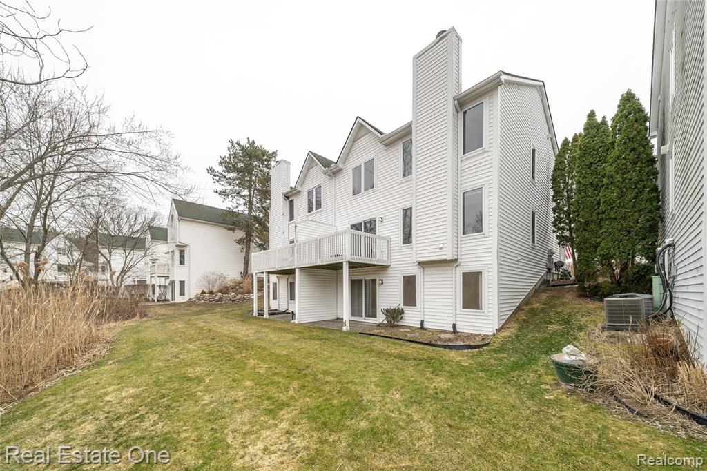 24099 Tana Court, Farmington, MI 48335 — Photo 6