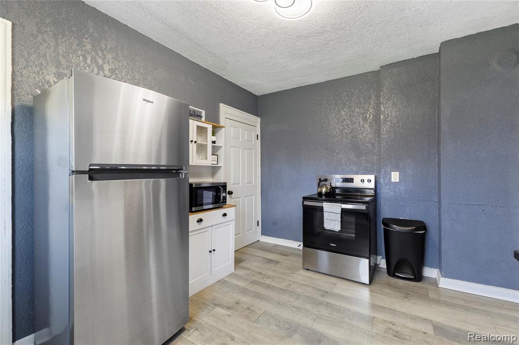 512 Westminster Street, Detroit, MI 48202 — Photo 19
