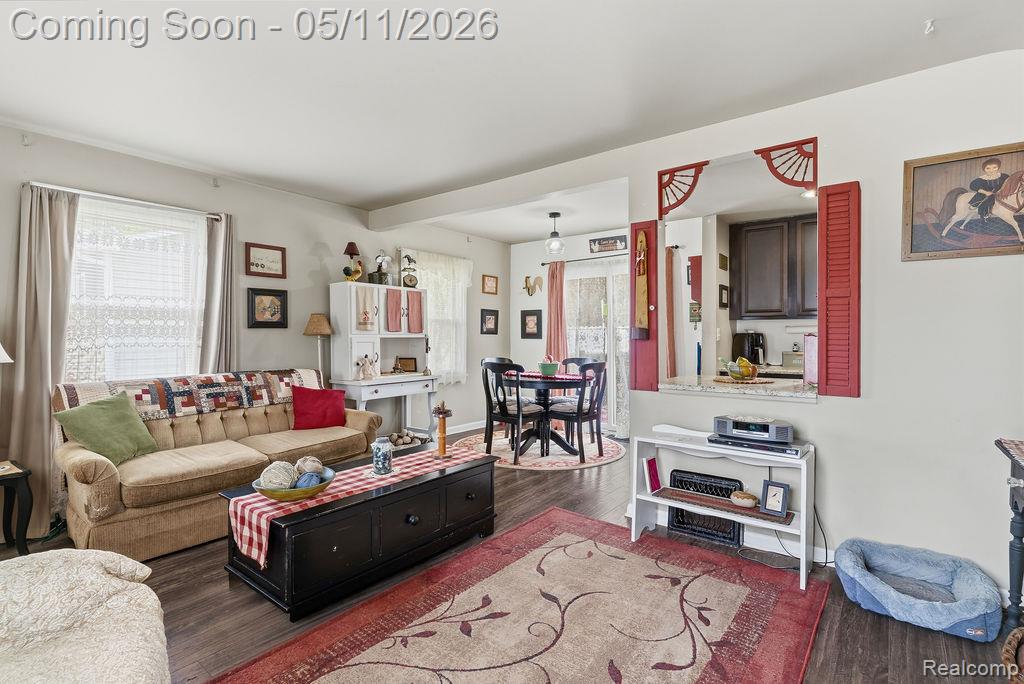 310 W Caroline Street, Fenton, MI 48430 — Photo 10