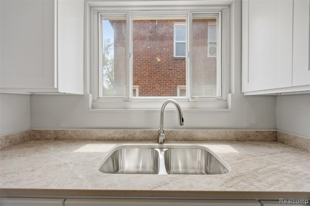 16510 Lesure Street, Detroit, MI 48235 — Photo 10