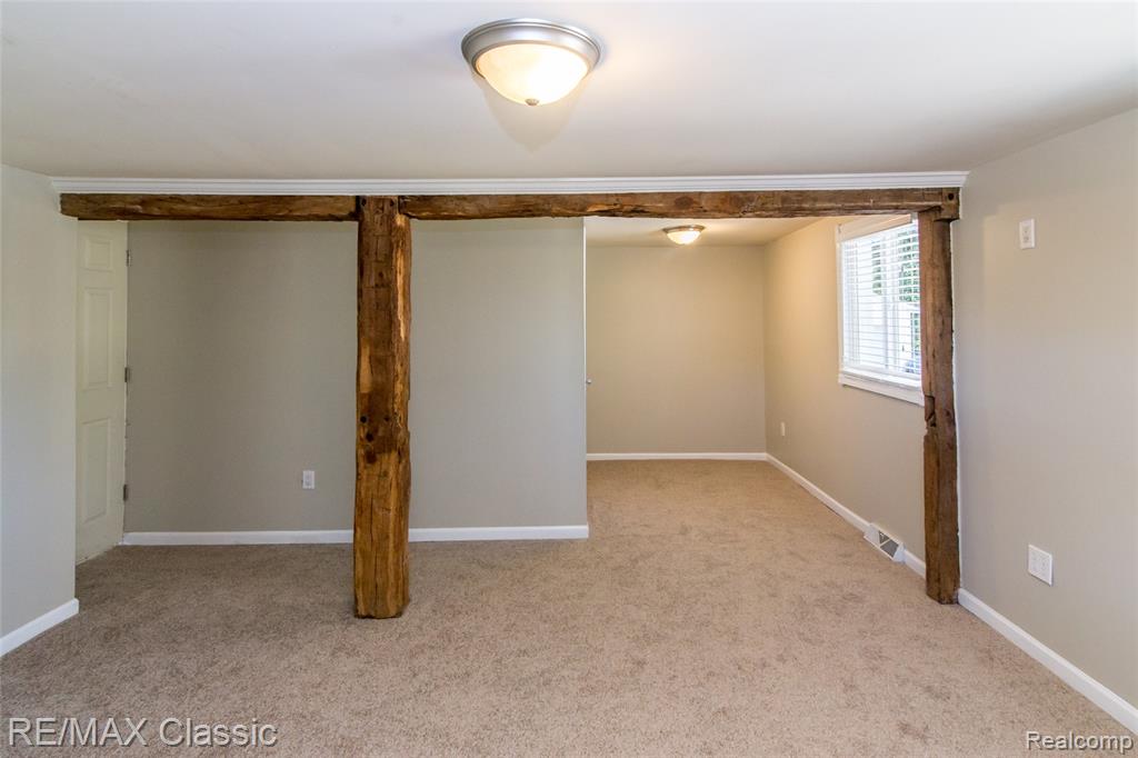 590 Bogie Lake Road, White Lake, MI 48383 — Photo 16