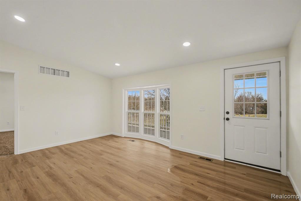 3025 N Lake Pleasant Road, Attica, MI 48412 — Photo 11