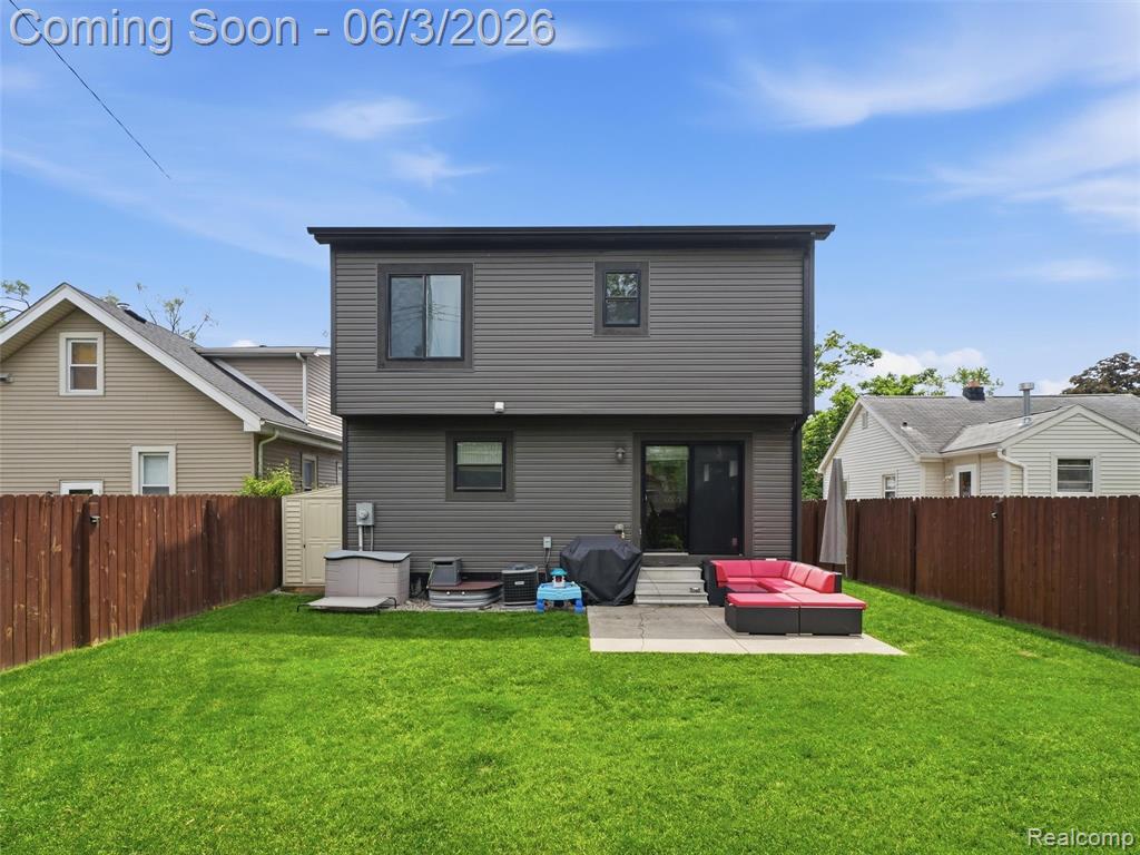 70 W Shevlin Avenue, Hazel Park, MI 48030 — Photo 34