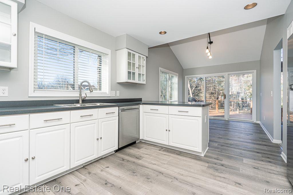 5635 Sheffield Drive, Clarkston, MI — Photo 14