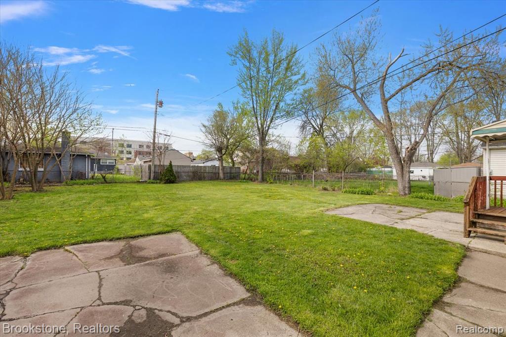 7528 Anna Avenue, Warren, MI 48092 — Photo 20