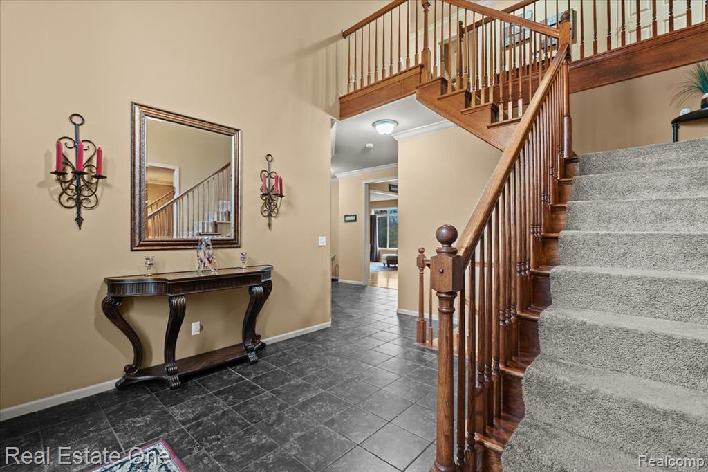 539 Olivia Drive, Milford, MI 48381 — Photo 5