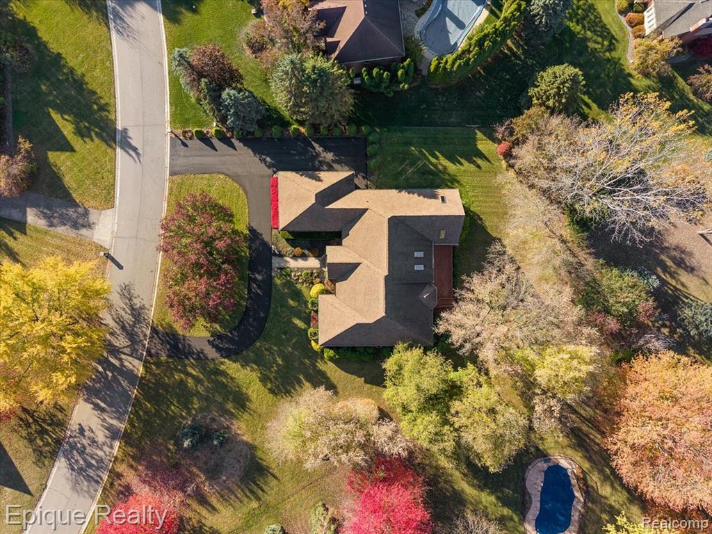 374 Oakbridge Drive, Oakland, MI 48306 — Photo 69