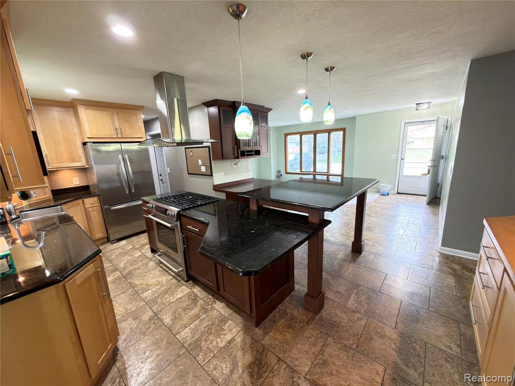5934 Montebello Avenue, Haslett, MI 48840 — Photo 9