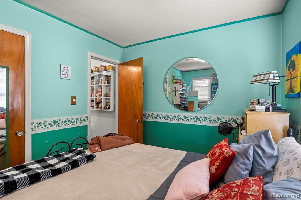 9584 Wormer, Redford, MI 48239 — Photo 23