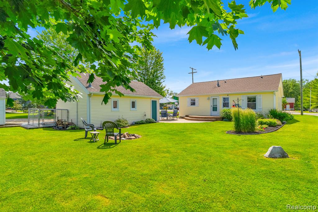 1020 Capac Road, Berlin, MI 48002 — Photo 32