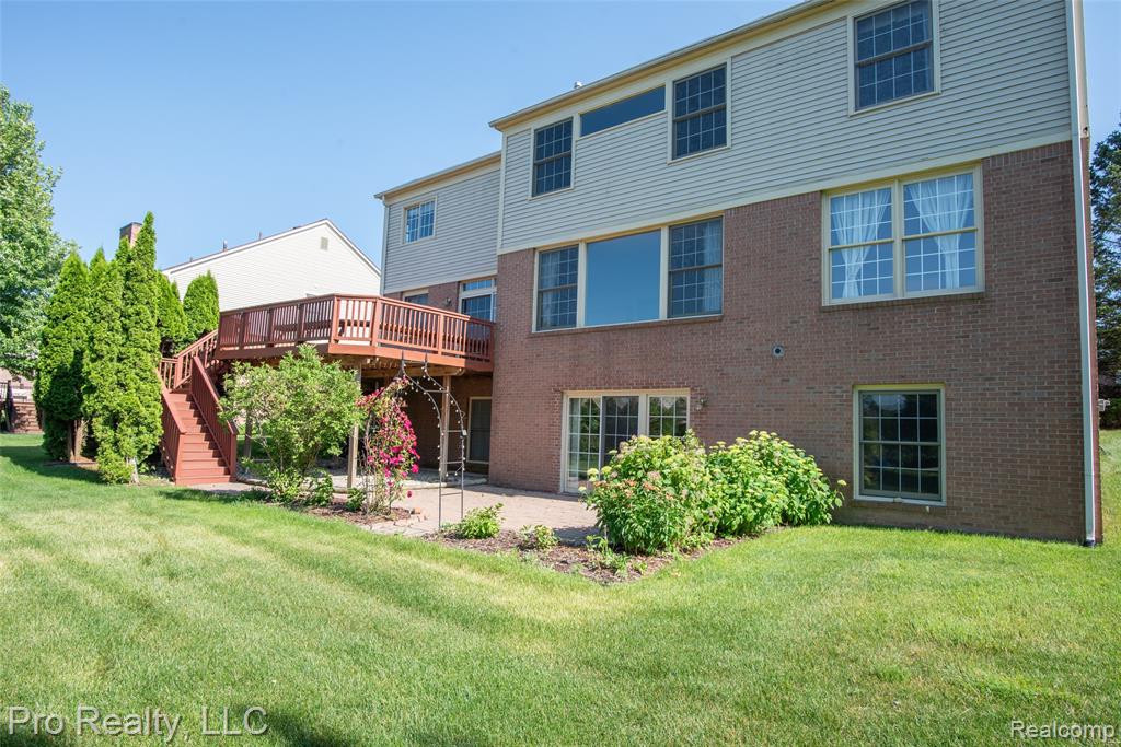4233 Holly Lane, Rochester, MI 48306 — Photo 3