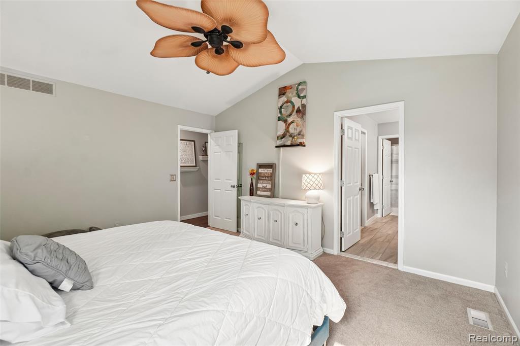 696 Vincent Street, Pinckney, MI 48169 — Photo 39