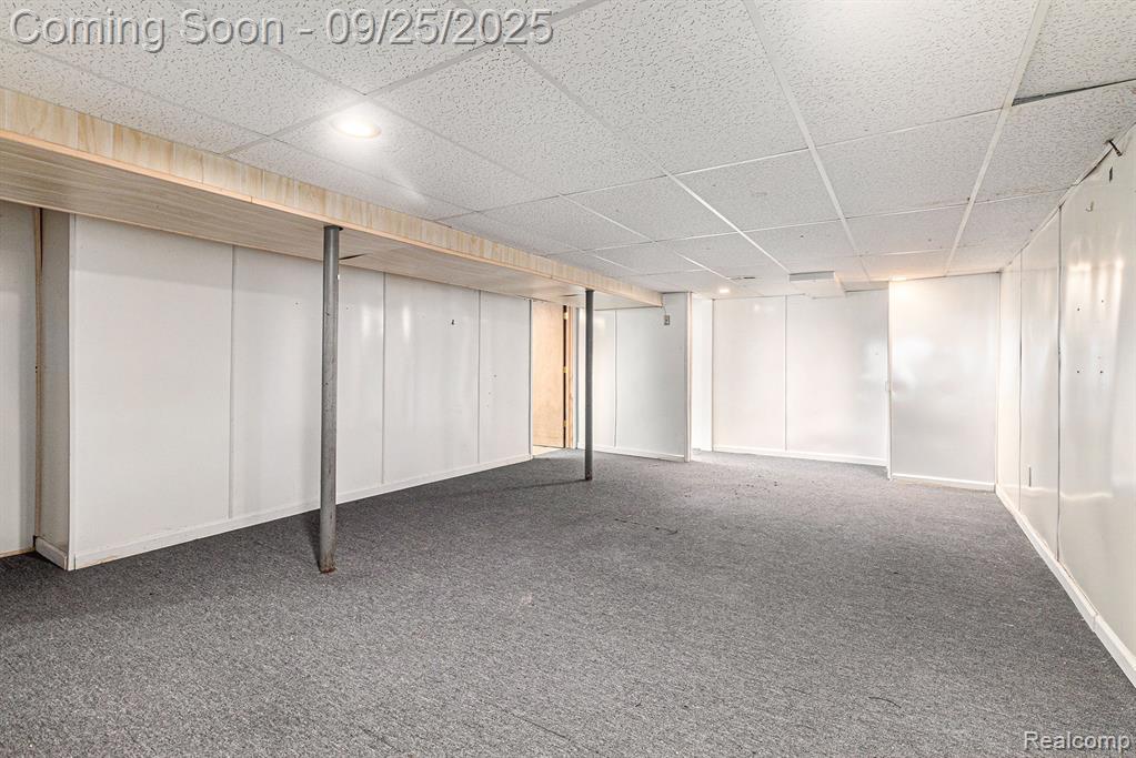 751 E Maxlow Avenue, Hazel Park, MI 48030 — Photo 16
