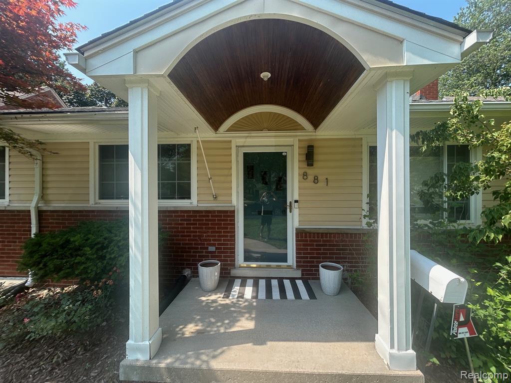 881 Lincoln Road, Grosse Pointe, MI 48230 — Photo 4
