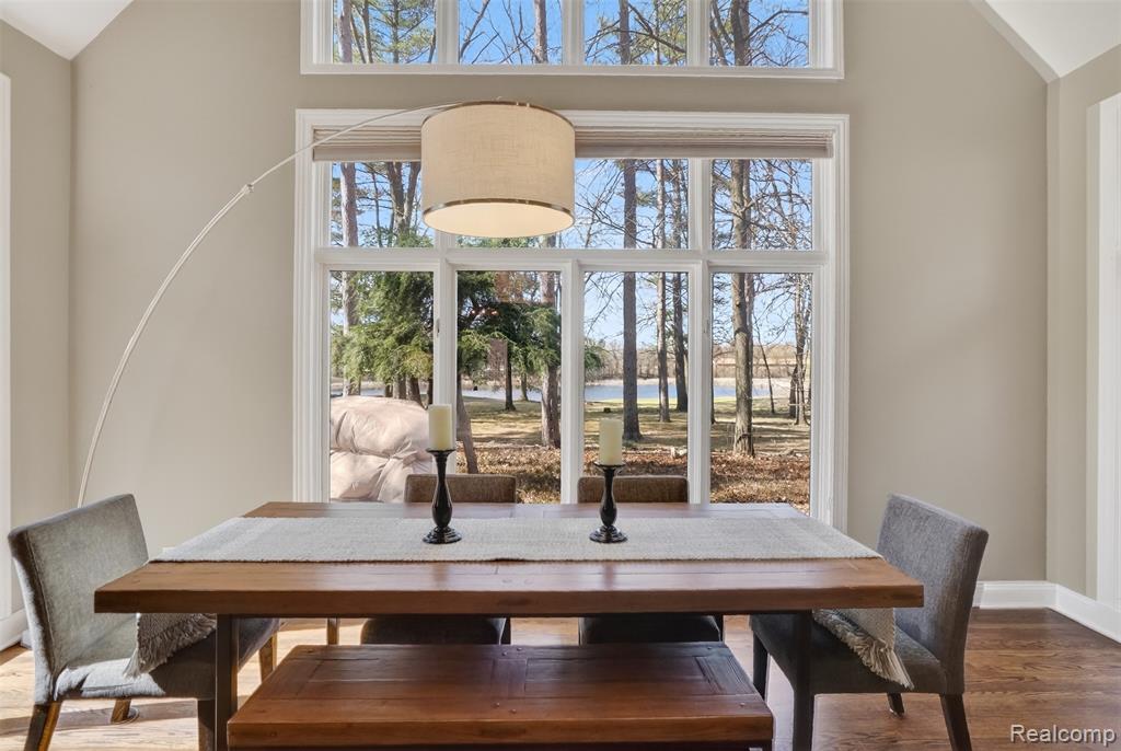 92 Kirksway Lane, Lake Orion, MI 48362 — Photo 10