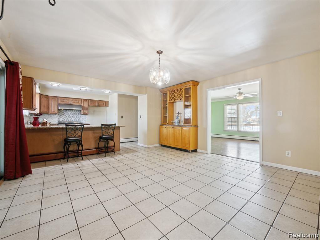 664 BUCKINGHAM Avenue, Lincoln Park, MI 48146 — Photo 11