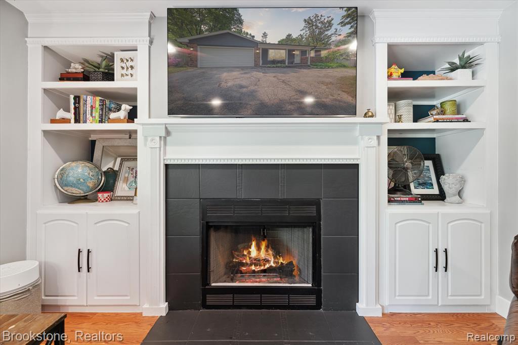 5007 Clearview Drive, Clarkston, MI 48348 — Photo 9