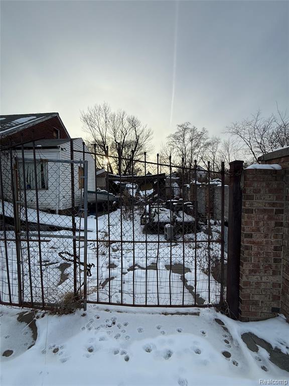 6659 Fischer Street, Detroit, MI 48213 — Photo 4