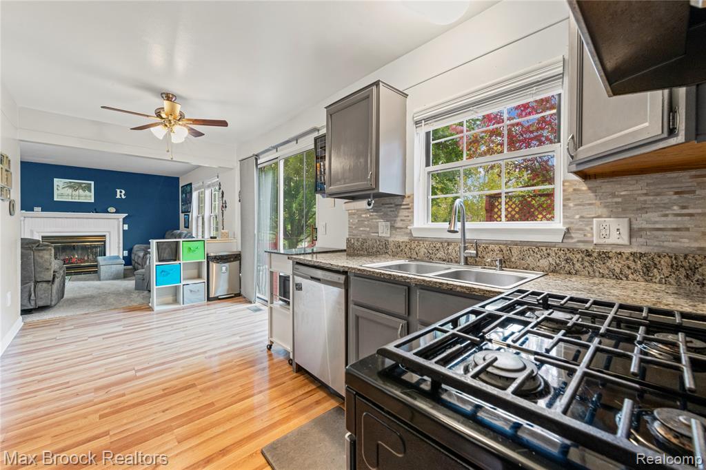 8185 S Huron River Drive, Ypsilanti, MI 48197 — Photo 6