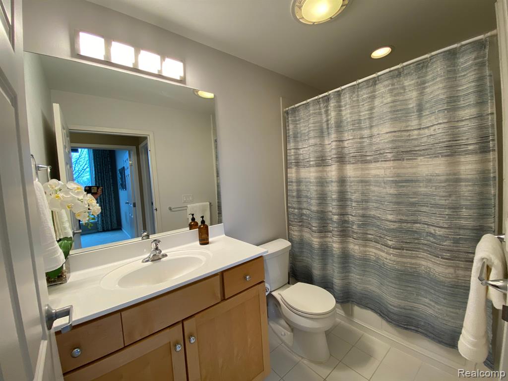 101 S UNION Street, 208, Plymouth, MI 48170 — Photo 23