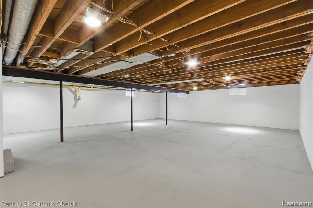 7960 Beard Road, Byron, MI 48418 — Photo 16